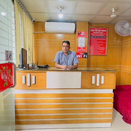Hotel New Royal Palace Dhanmondi Дакка Экстерьер фото