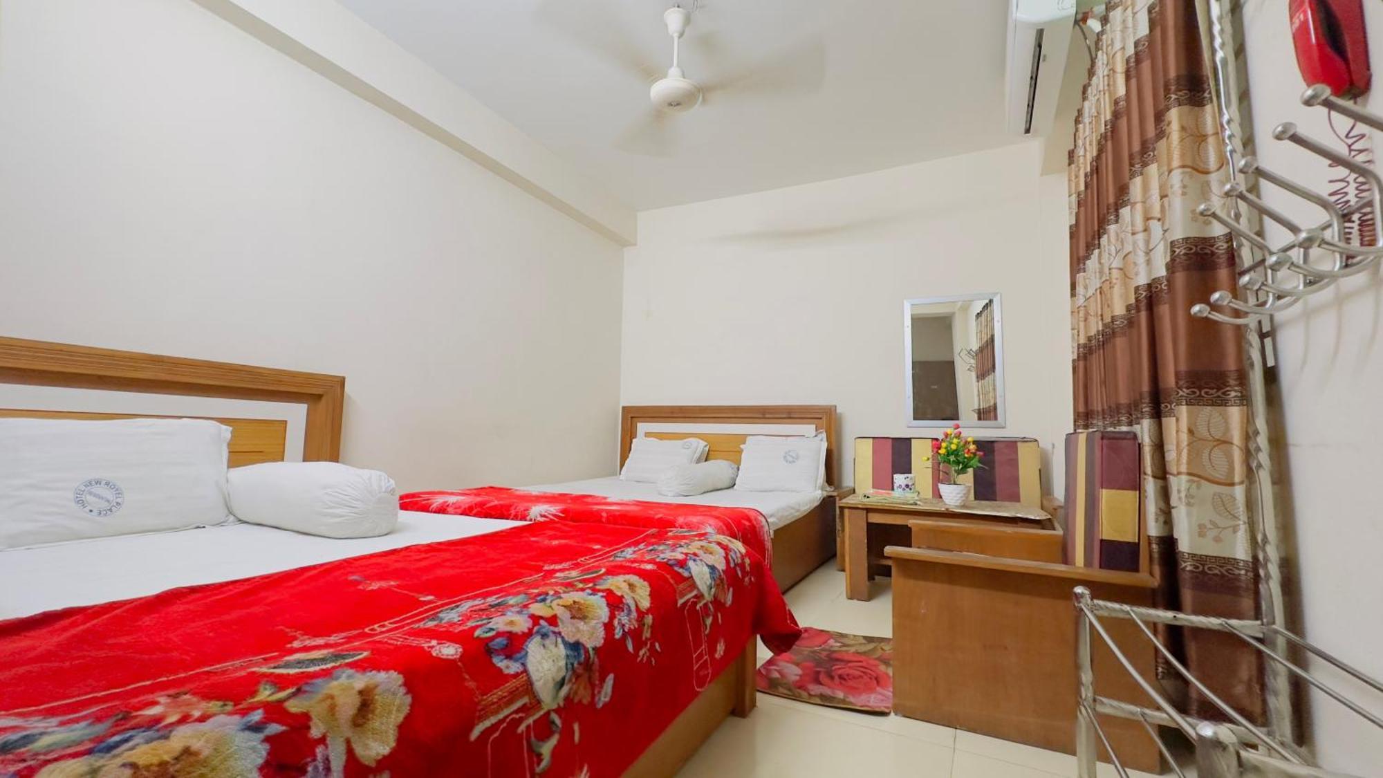 Hotel New Royal Palace Dhanmondi Дакка Экстерьер фото