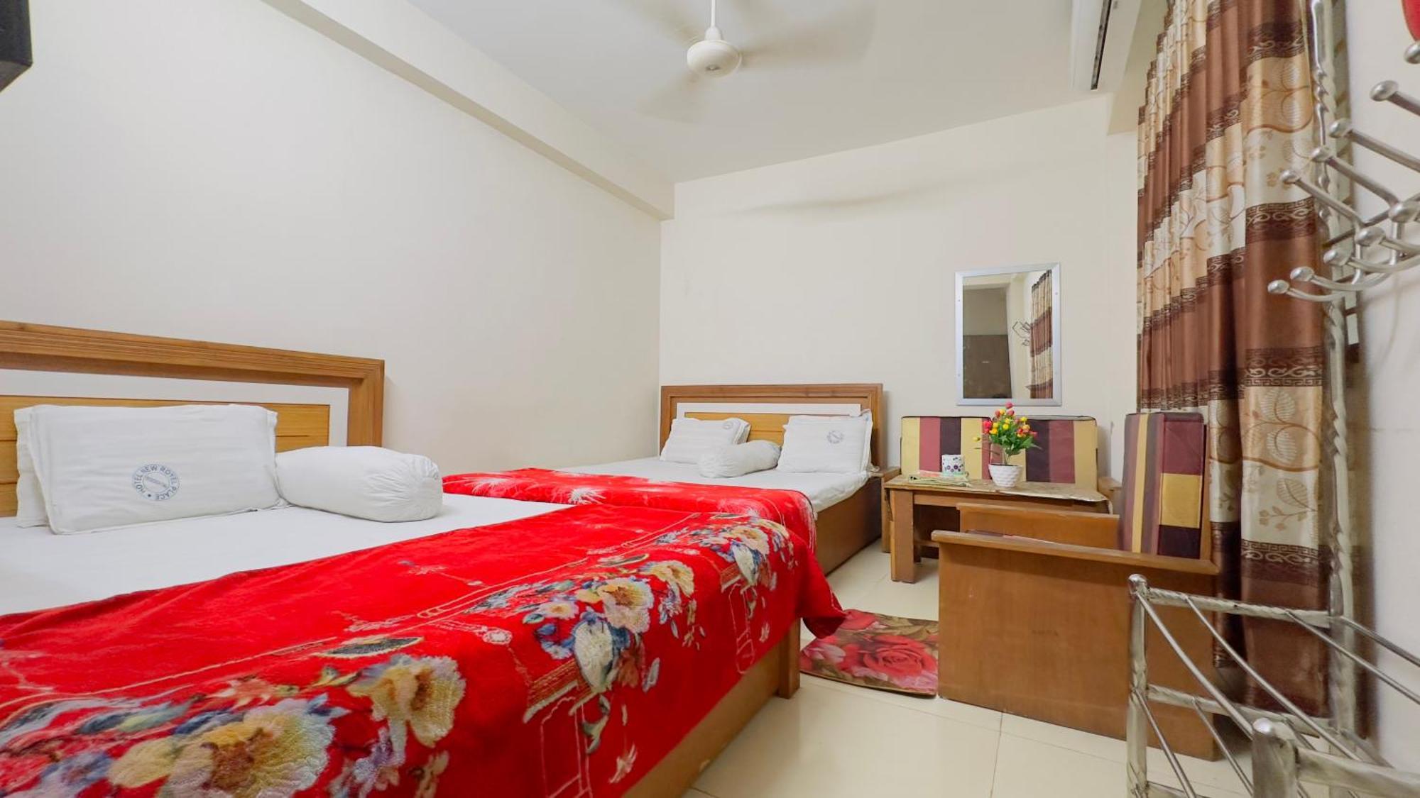 Hotel New Royal Palace Dhanmondi Дакка Экстерьер фото